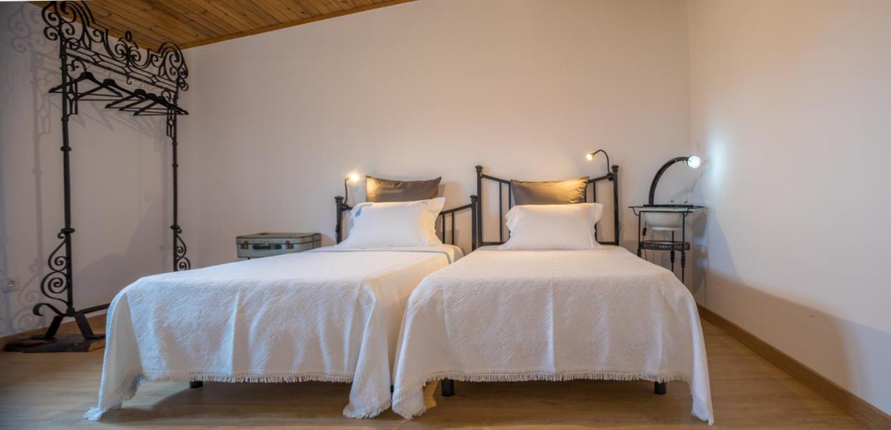 Casa Dos Castanheiros Hotel Vila Verde  Ngoại thất bức ảnh